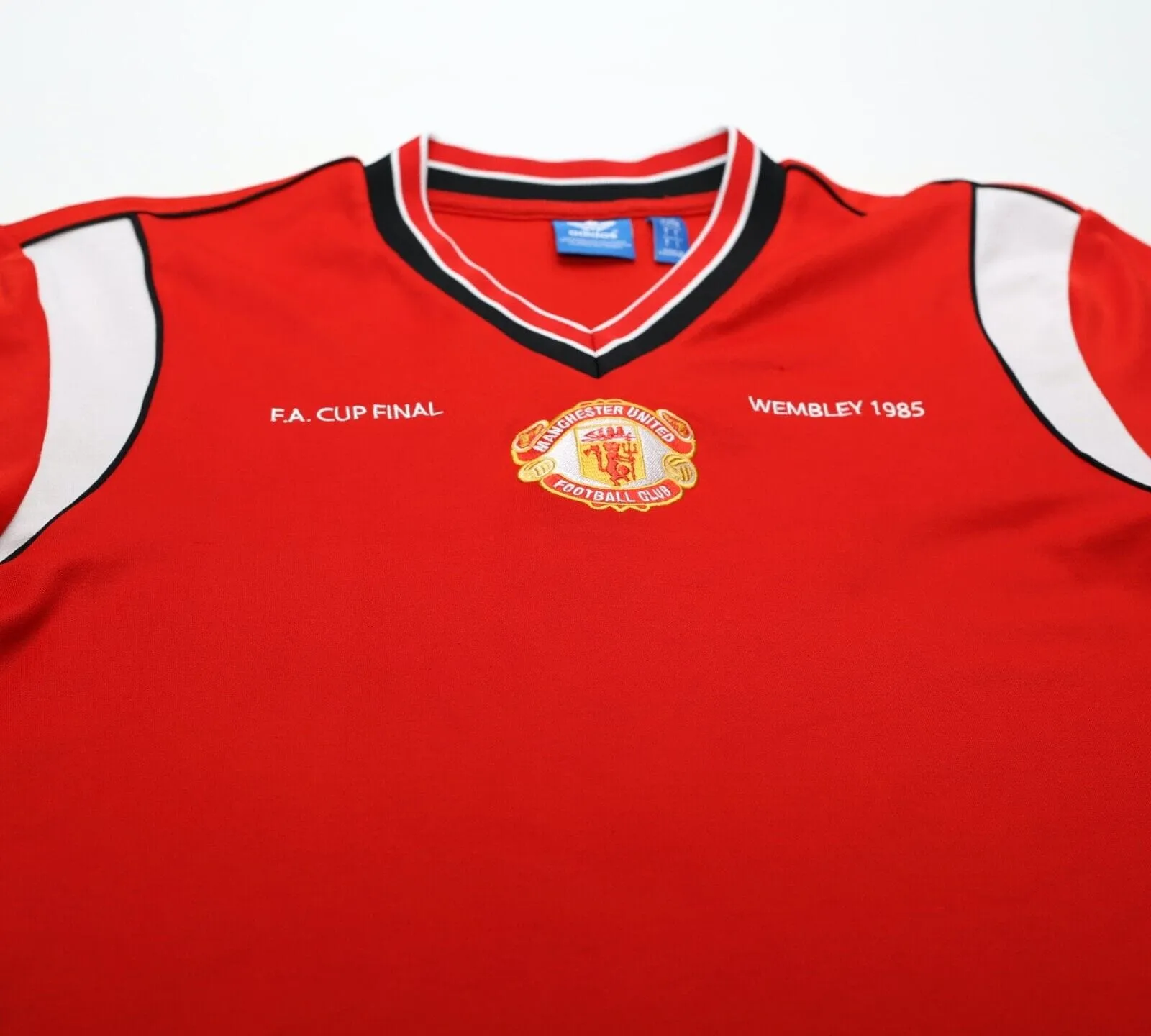 1985 HUGHES #9 Manchester United adidas Originals FA Cup Football Shirt (M/L)