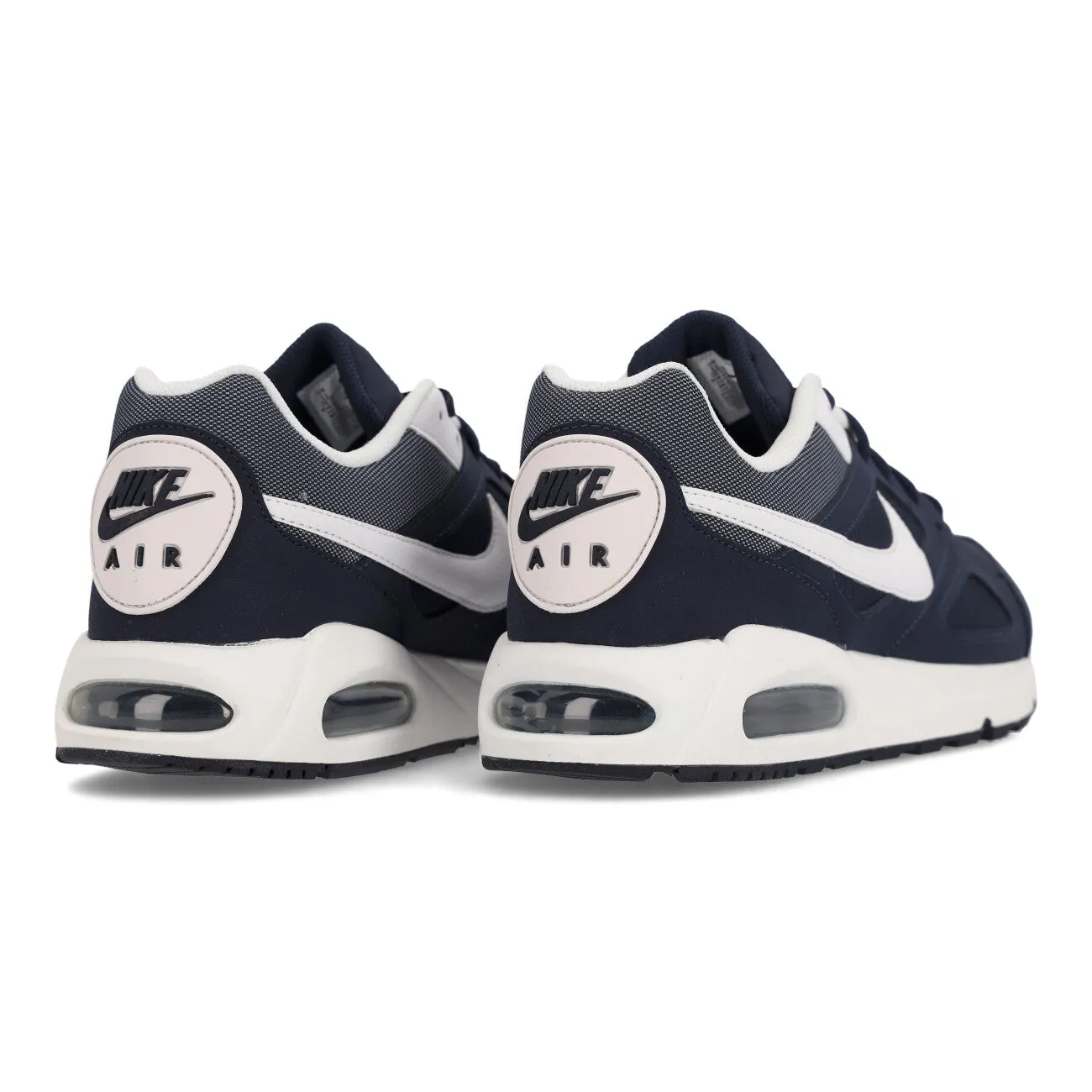 Air Max IVO