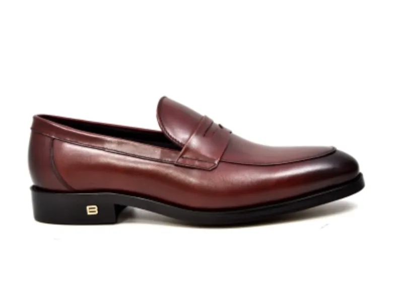 Berlin Mens Slip-On Dress Shoes: Sleek and Sophisticated