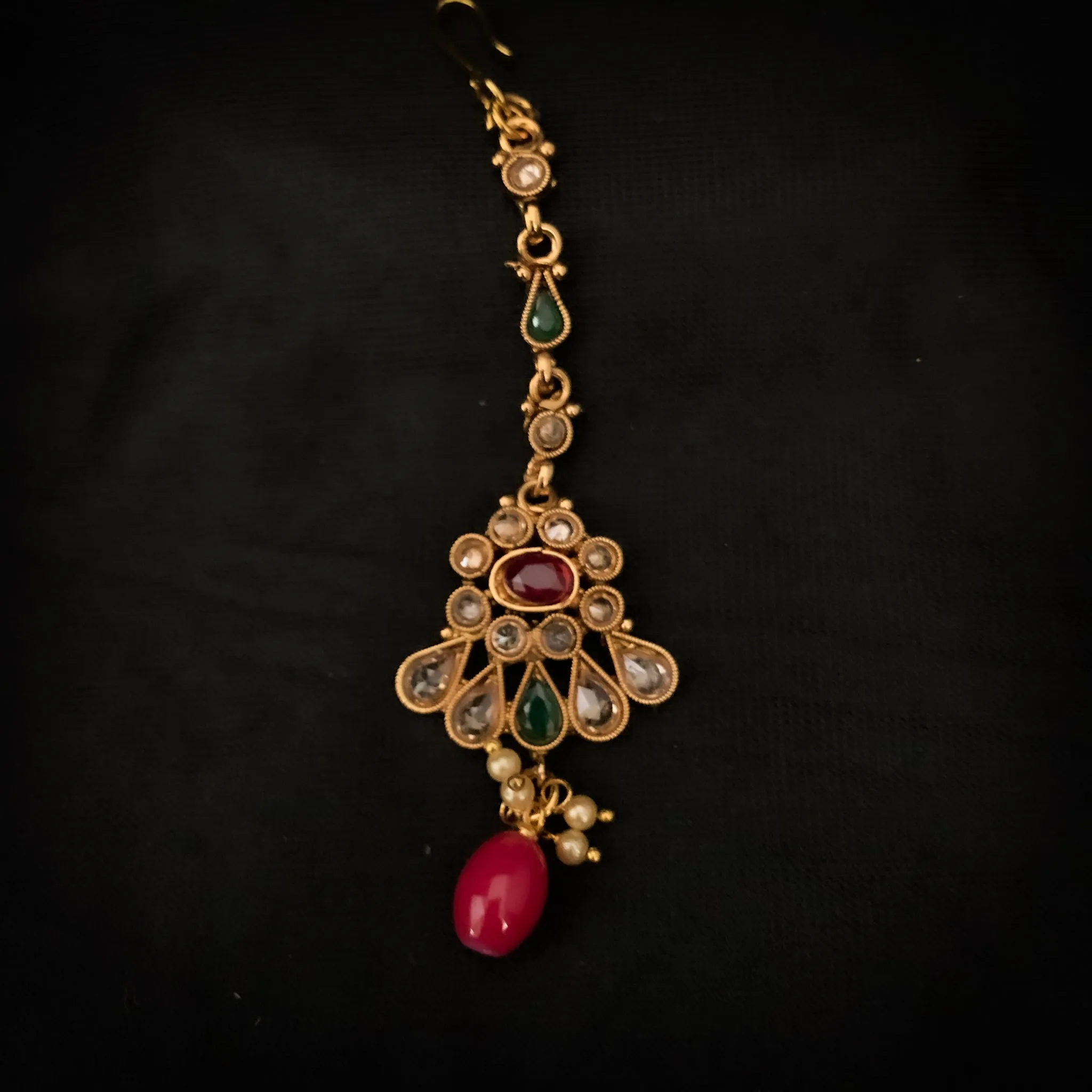 Cute and Elegant Antique Gold Maang Tikka with LCD Stones