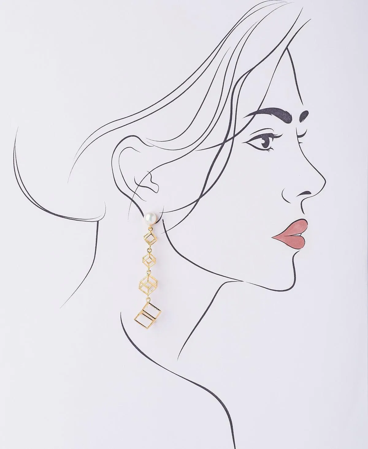 Fashionable Pearl Hanging Earring