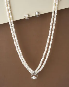 Fashionable Trendy Pearl Necklace Set