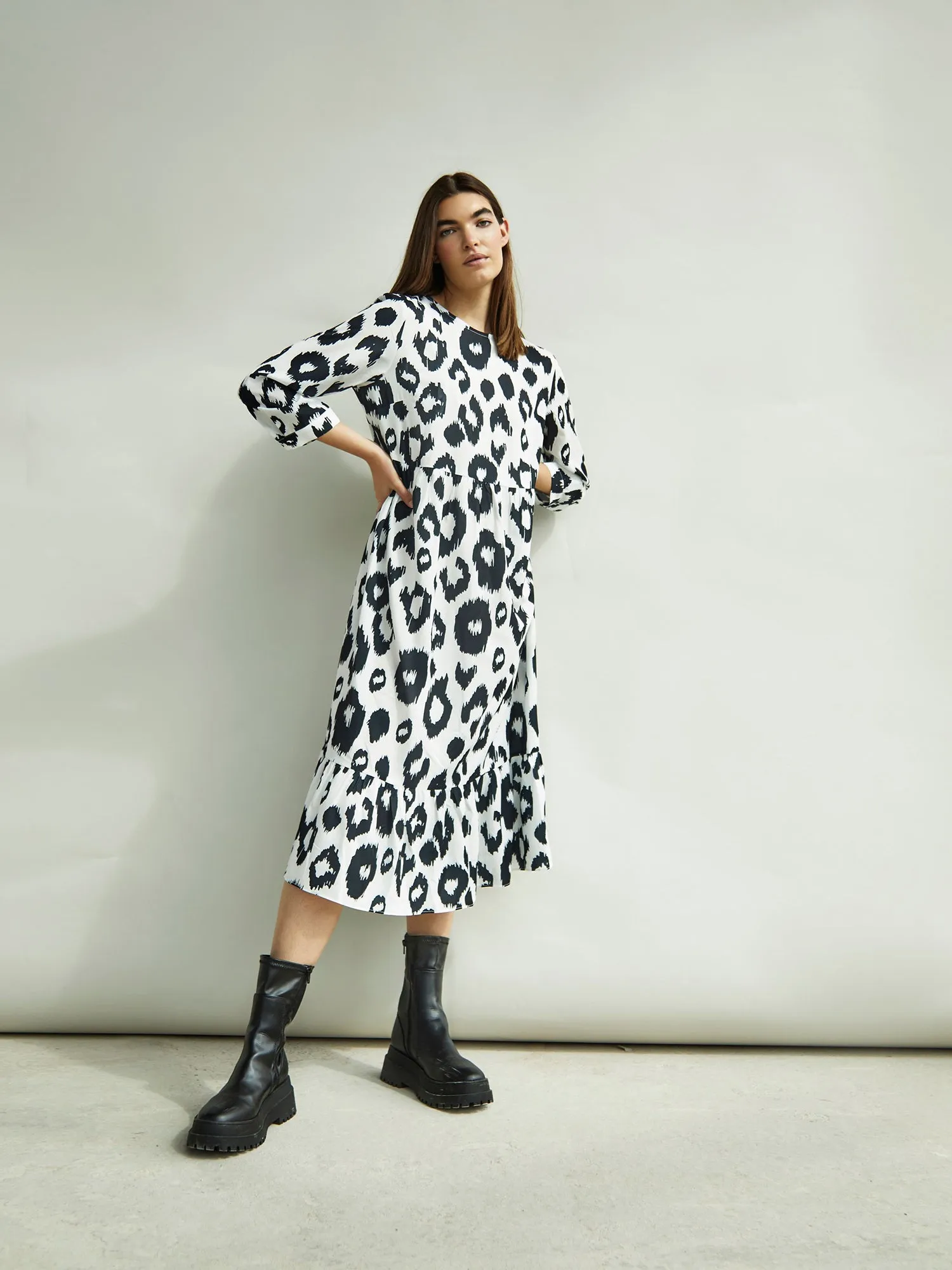 Glamorous Black White Leopard Midi Long Sleeve Wrap Dress