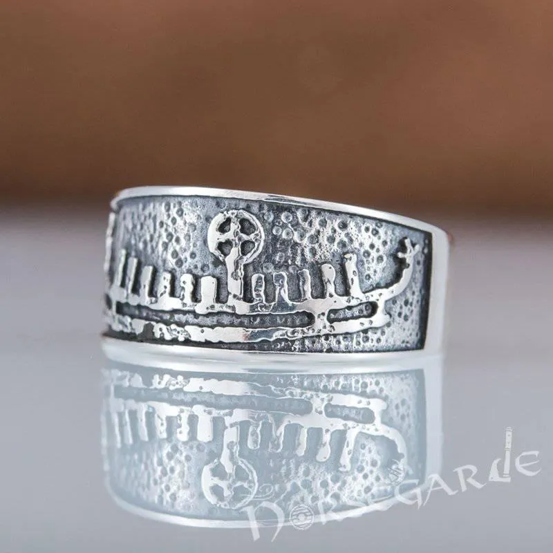 Handcrafted Drakkar Engraving Ring - Sterling Silver