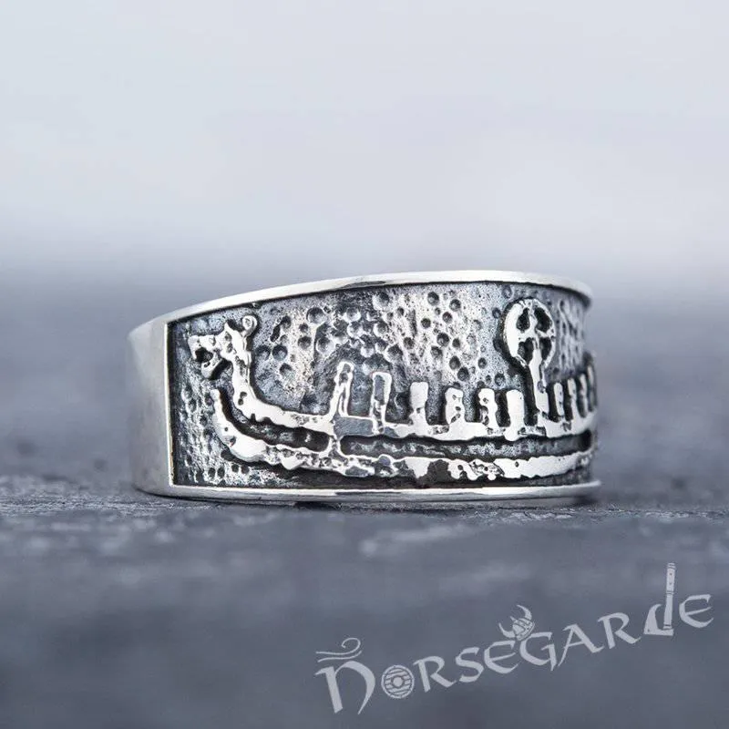 Handcrafted Drakkar Engraving Ring - Sterling Silver