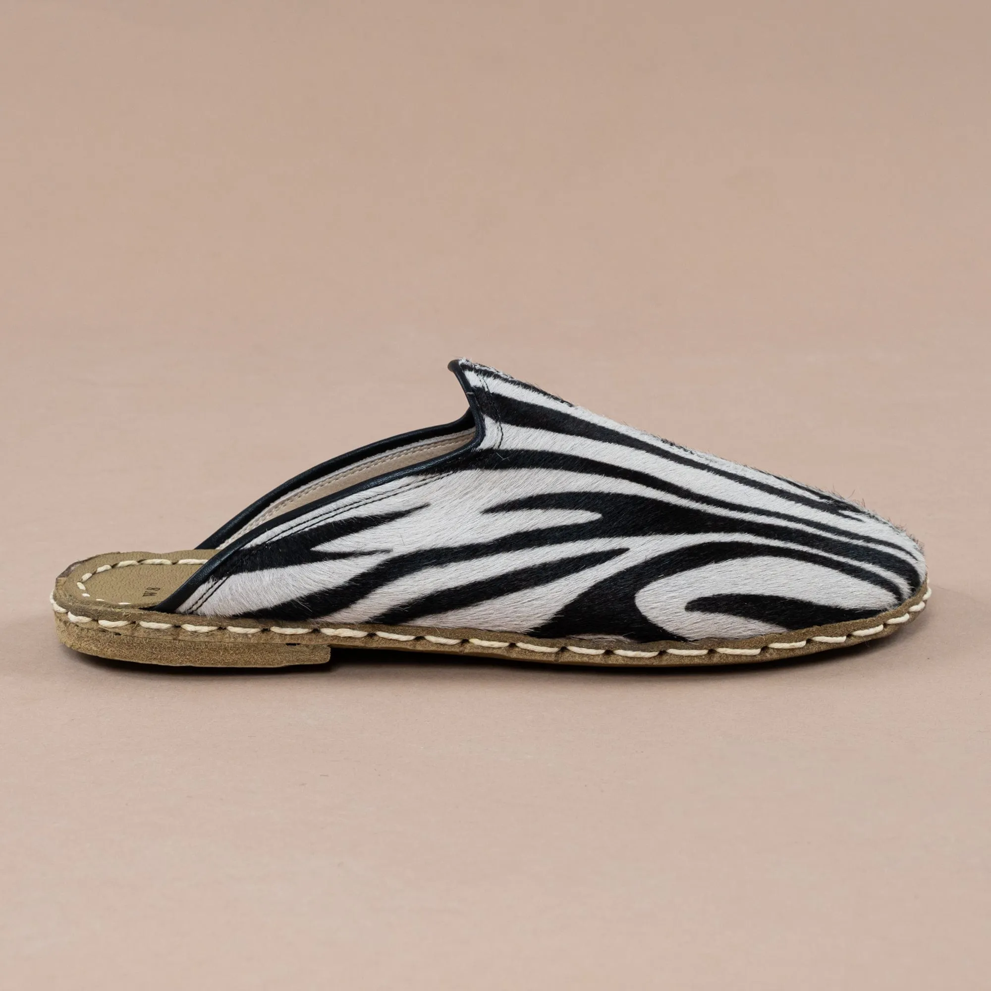 Men's Zebra Barefoot Slippers